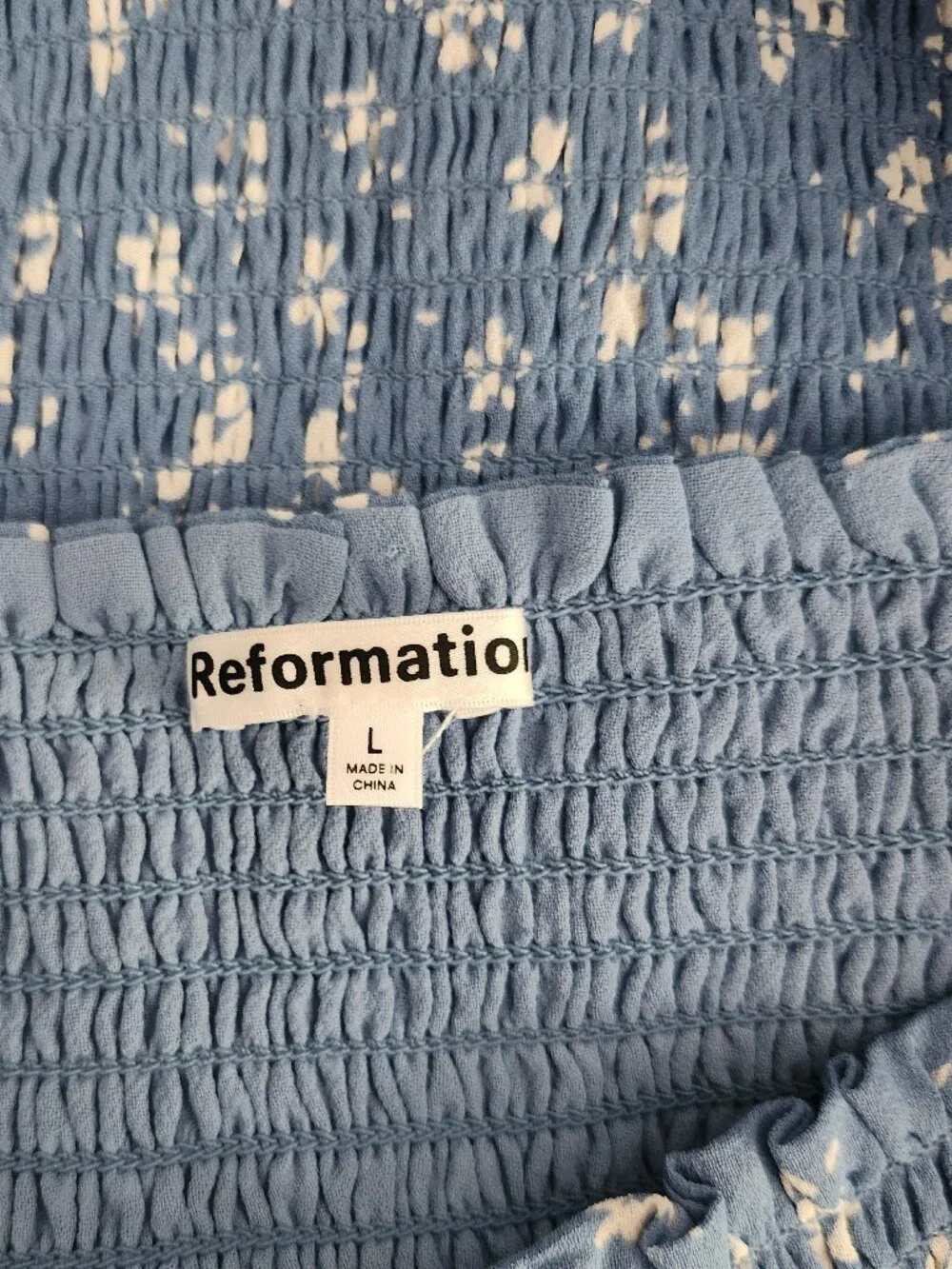 REFORMATION Pinto Blue Smocked White Floral Top L